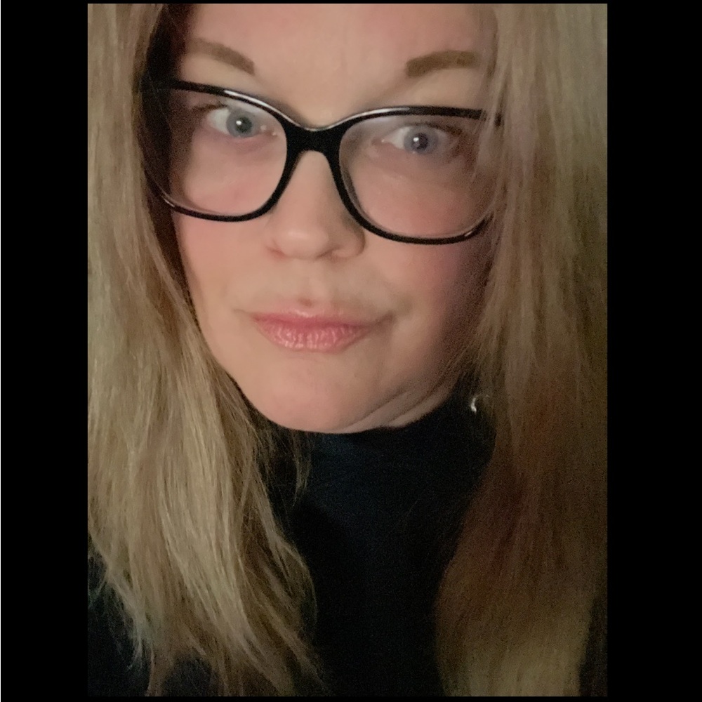 Meet your Posher, Catherine